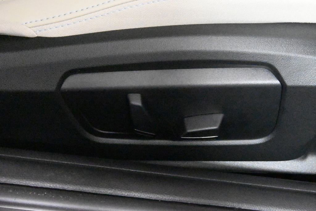 Used 2025 MINI Cooper S image 36