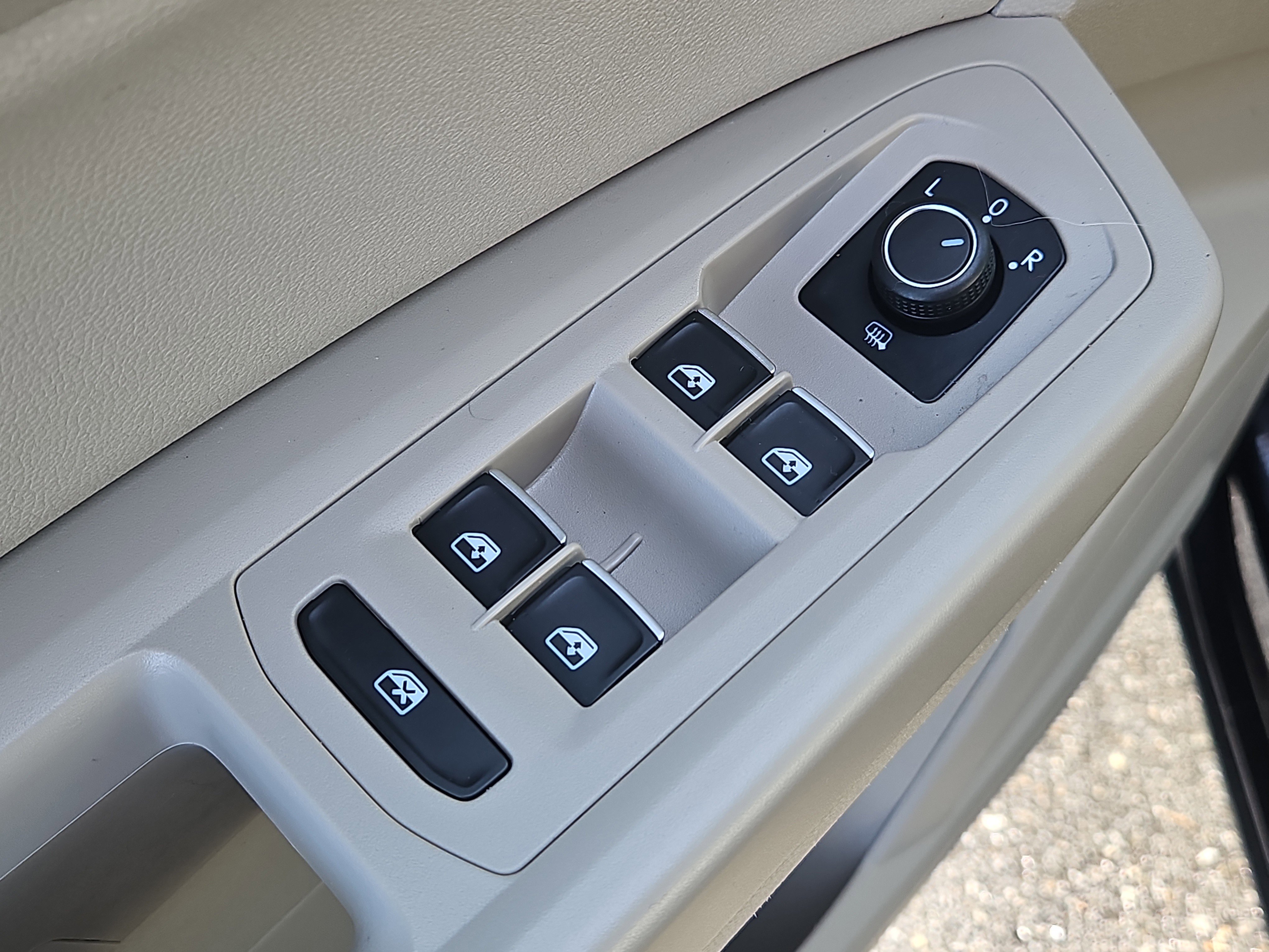 Used 2019 Volkswagen Atlas SE w/ Panoramic Sunroof Package image 20