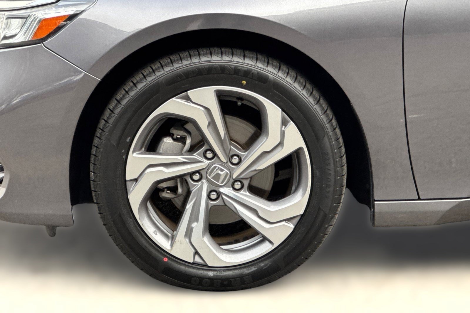 Certified 2018 Honda Accord EX image 12