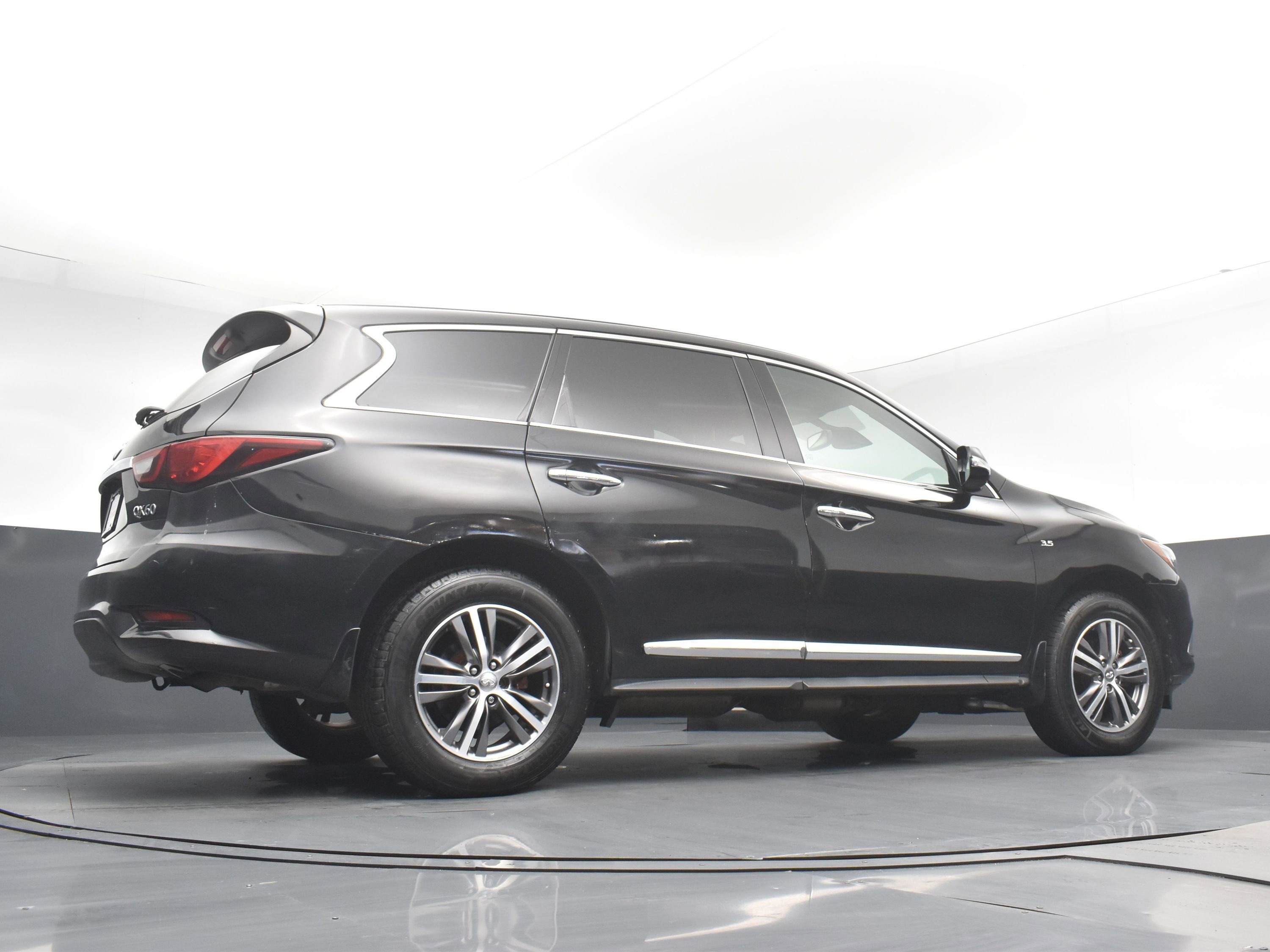 Used 2019 INFINITI QX60 Pure AWD/4WD image 21