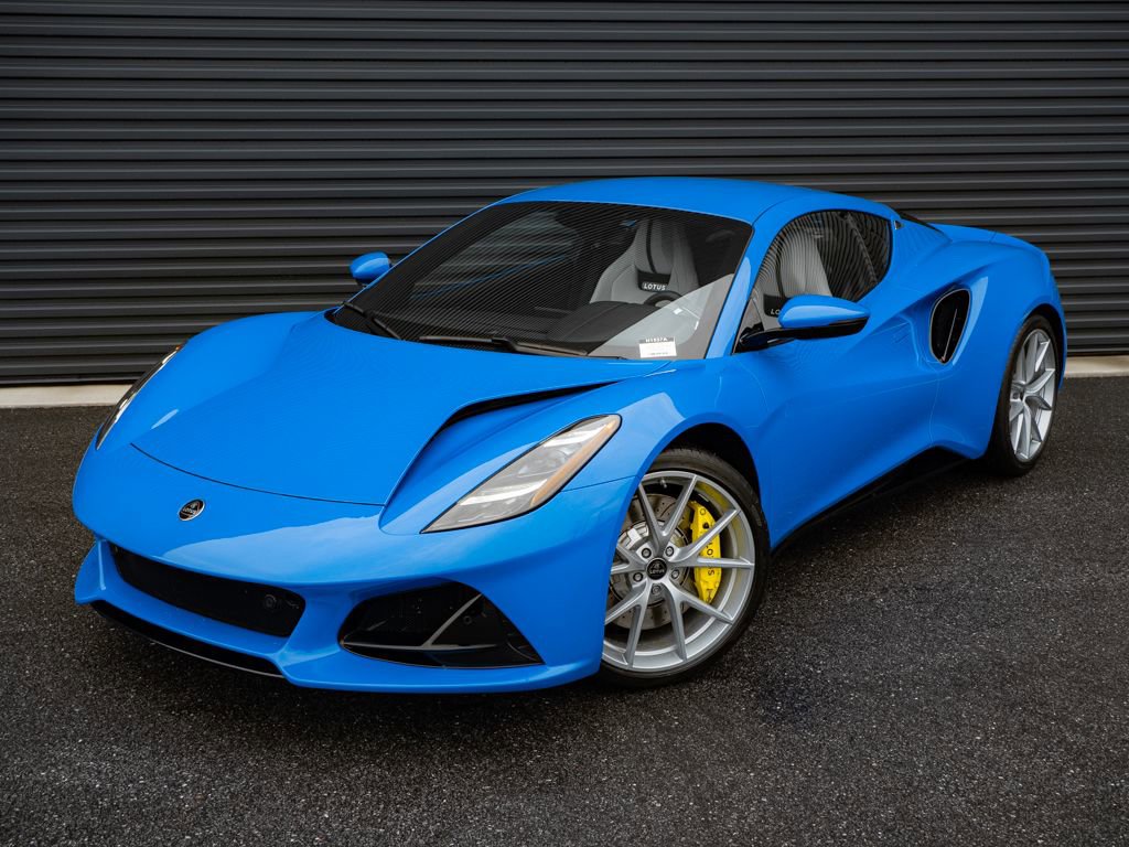 Used 2025 Lotus Emira image 1