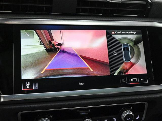 Used 2023 Audi Q3 2.0T Premium Plus w/ Premium Plus Package image 14