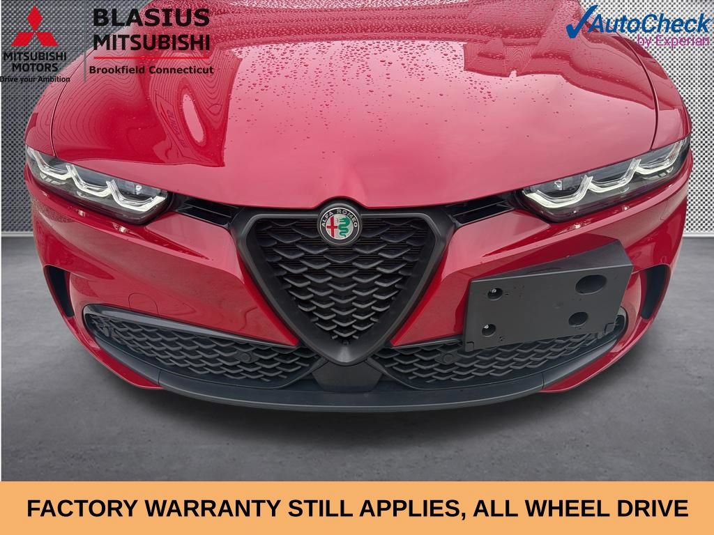 Used 2024 Alfa Romeo Tonale Veloce AWD/4WD image 4