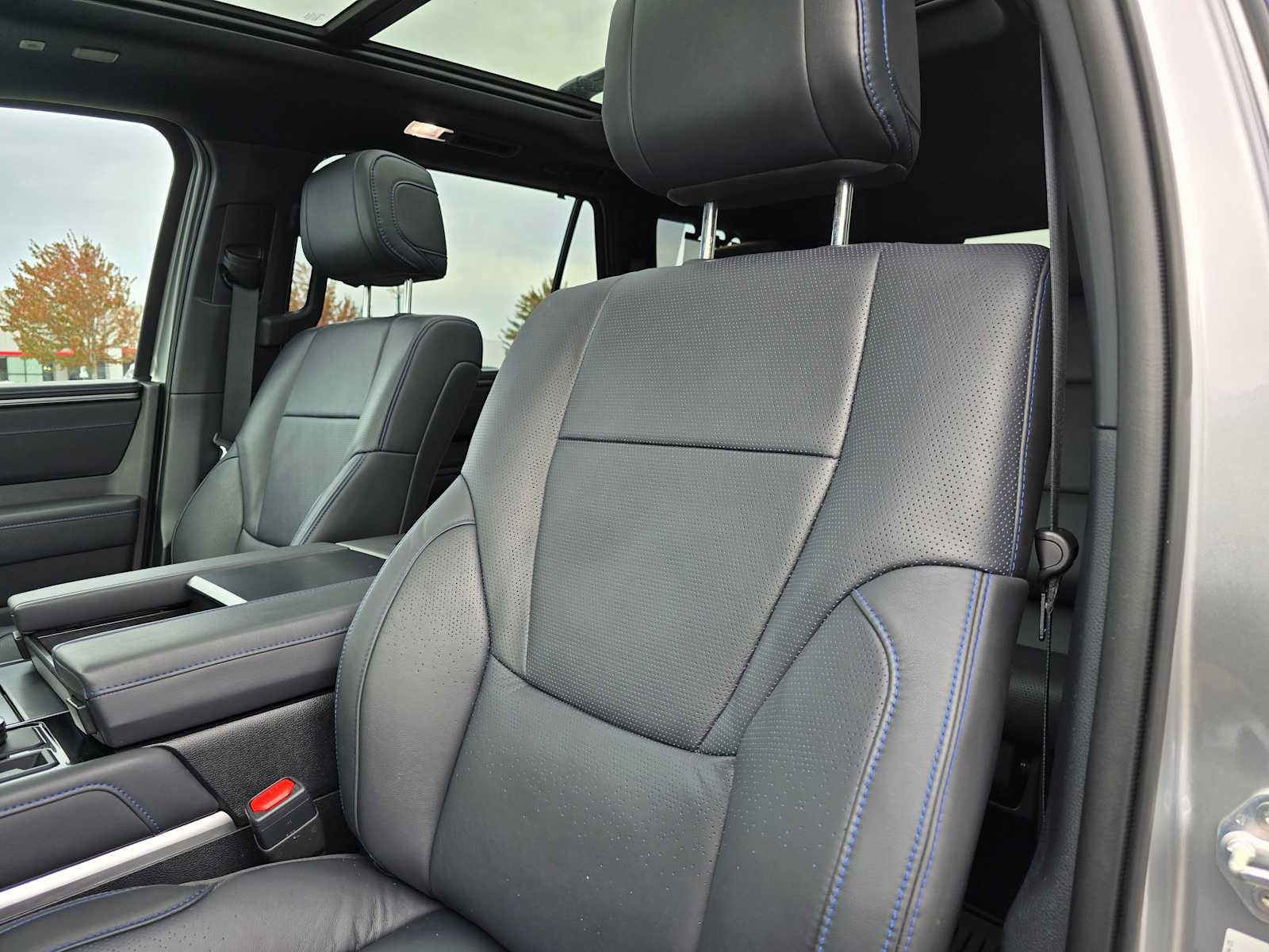 Certified 2025 Toyota Sequoia Platinum image 25