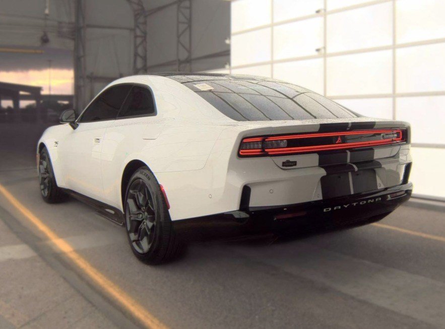 Used 2025 Dodge Charger Daytona R/T w/ Quick Order Package 25M R/T AWD/4WD image 4