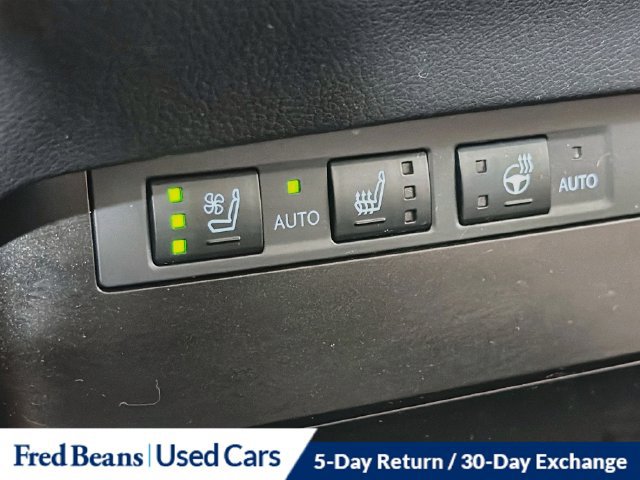 Used 2024 Lexus ES 350 w/ Premium Package FWD image 25