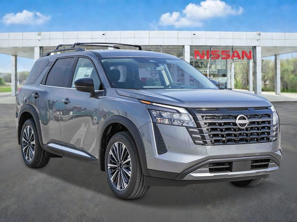 New 2026 Nissan Pathfinder Platinum FWD image 5