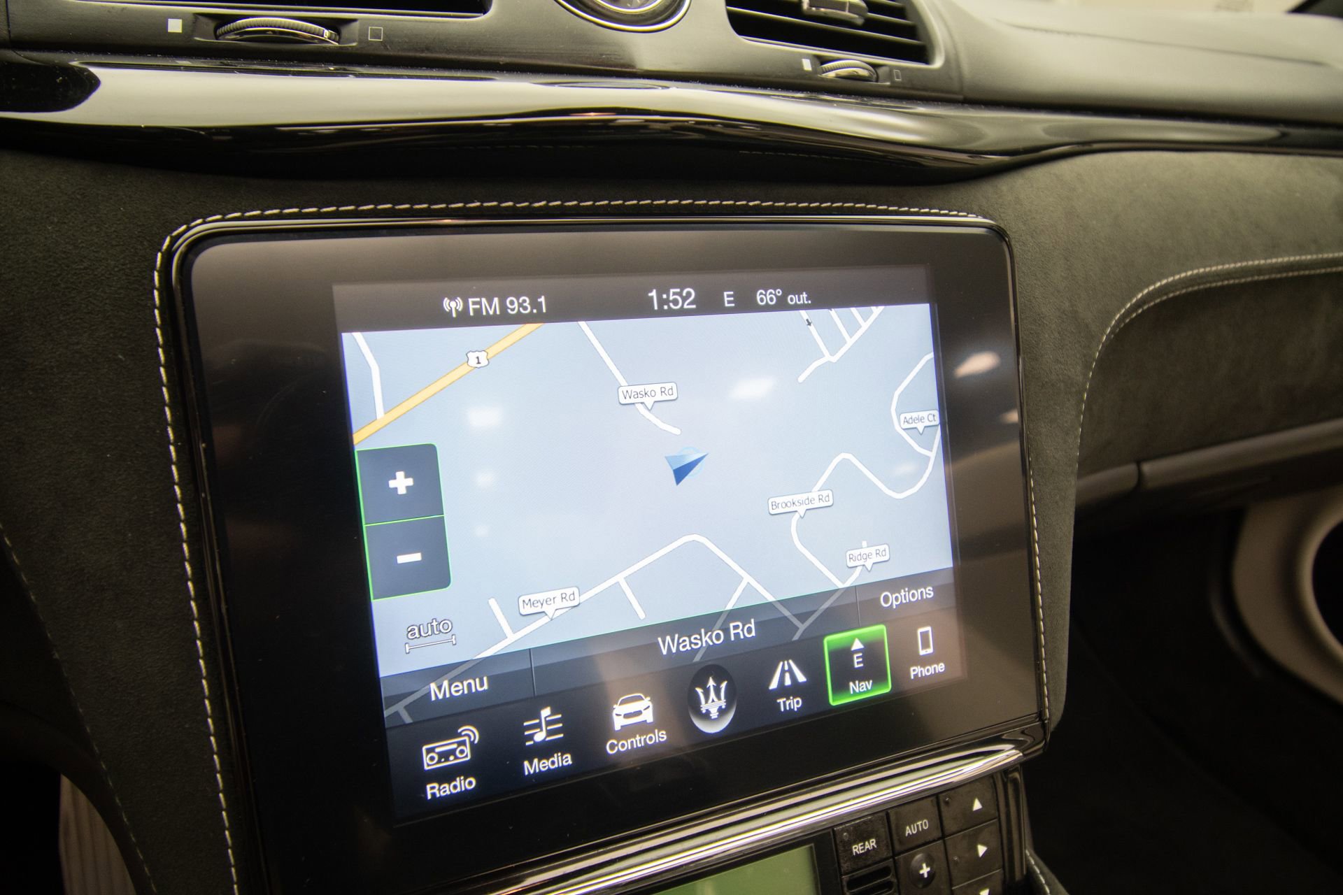 Used 2018 Maserati GranTurismo Sport image 19