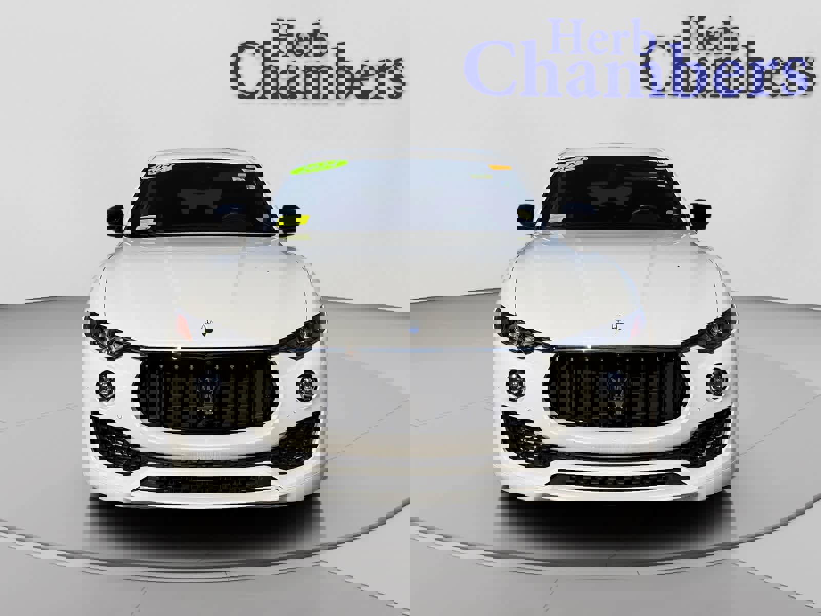 Used 2024 Maserati Levante GT Ultima image 3