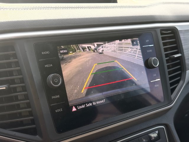 Used 2020 Volkswagen Atlas Cross Sport SE w/ Towing Package FWD image 28