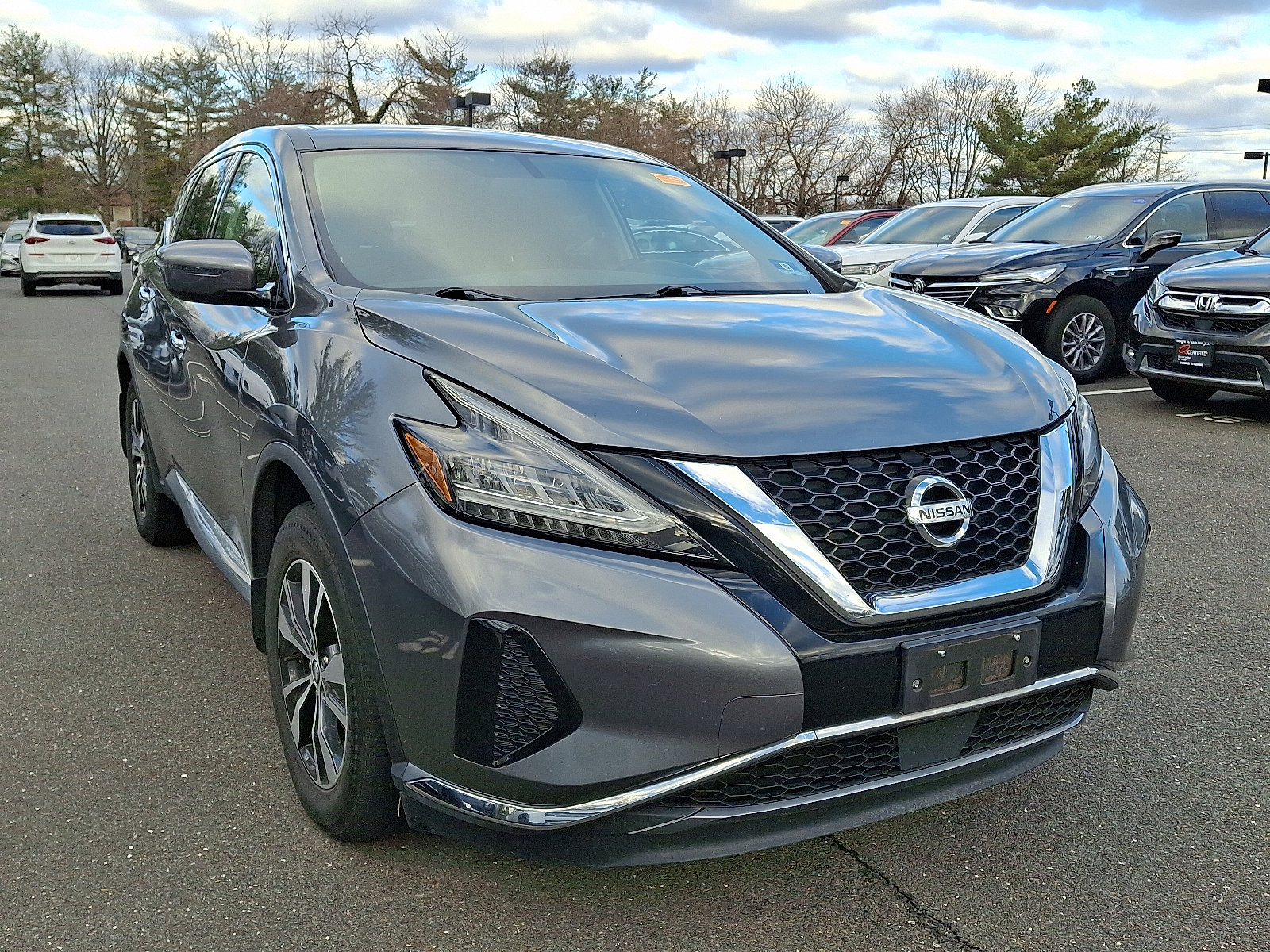 Used 2019 Nissan Murano S image 2