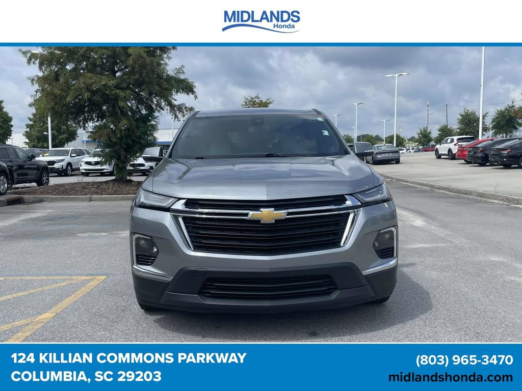 Used 2023 Chevrolet Traverse LS w/ Safety Package FWD image 2