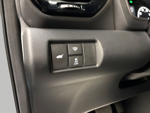 Used 2025 Honda Pilot TrailSport image 36