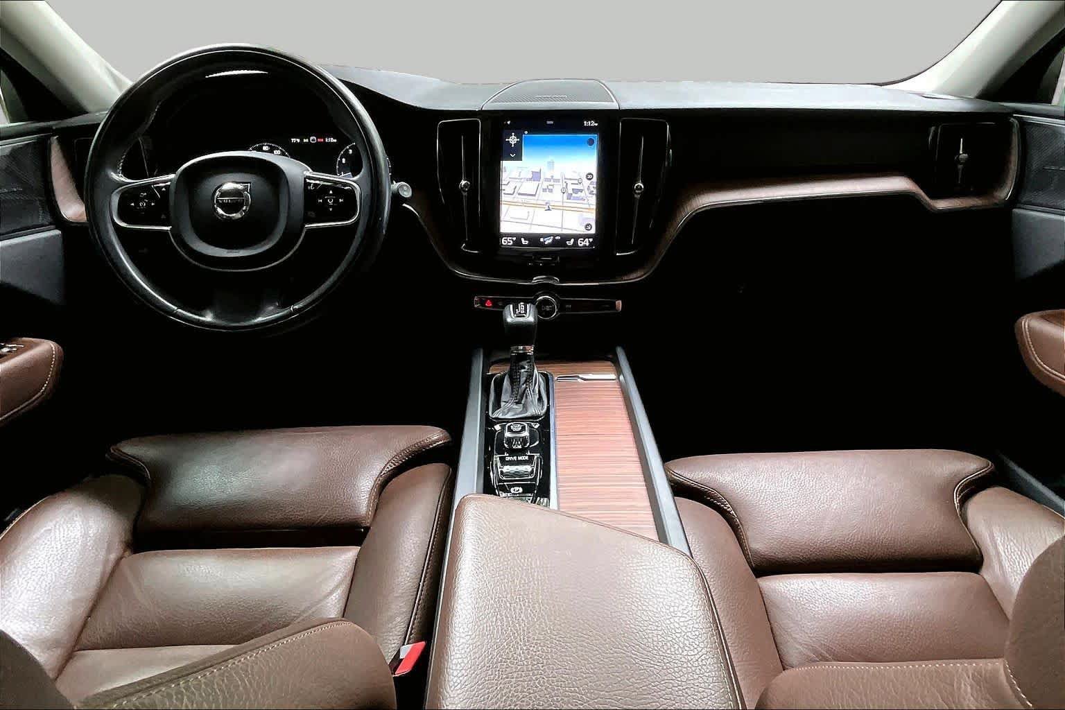 Used 2020 Volvo XC60 T5 Inscription w/ Protection Package Premier FWD image 15