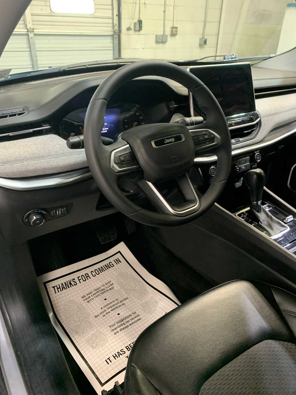 Used 2022 Jeep Compass Latitude image 8