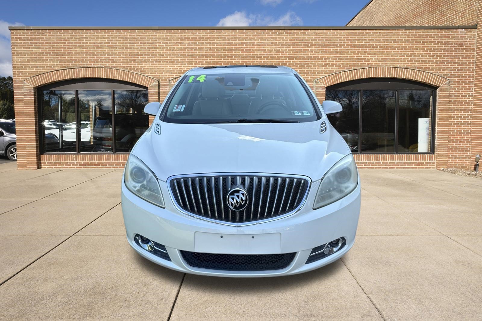 Used 2014 Buick Verano Leather FWD image 9
