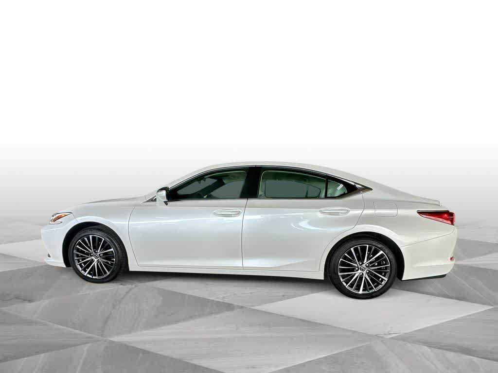 Used 2025 Lexus ES 350 w/ Premium Package FWD image 5
