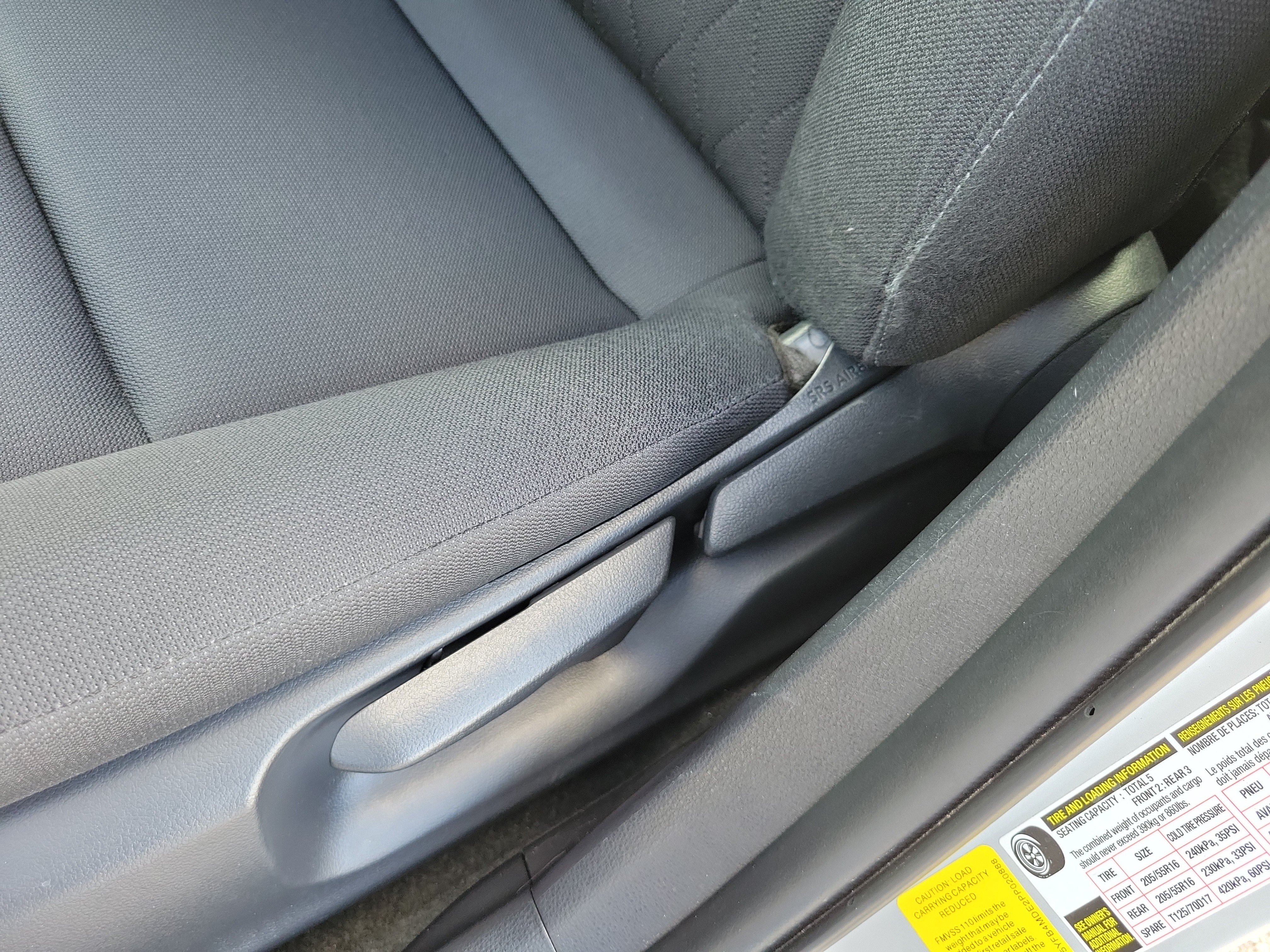 Used 2023 Toyota Corolla LE w/ LE Convenience Package FWD image 11