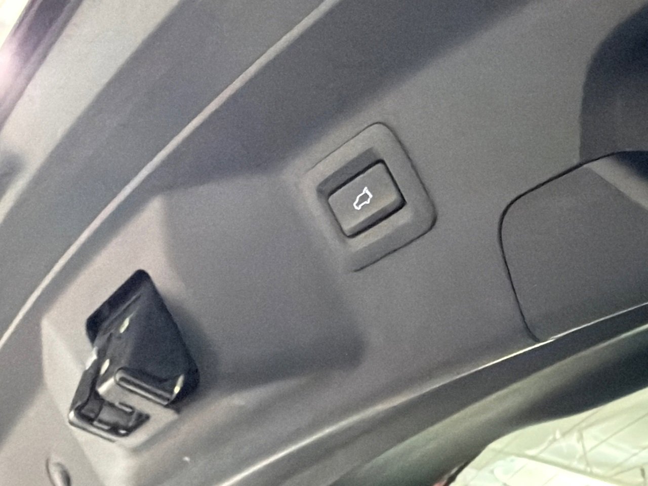 Used 2023 MAZDA CX-9 Touring Plus image 9