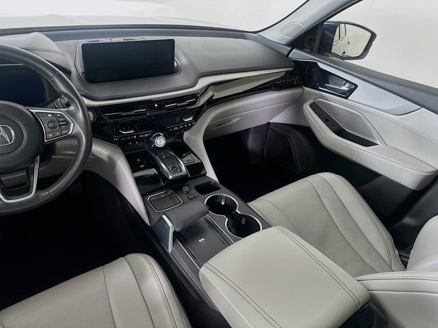 Used 2024 Acura MDX SH-AWD w/ Technology Package image 32