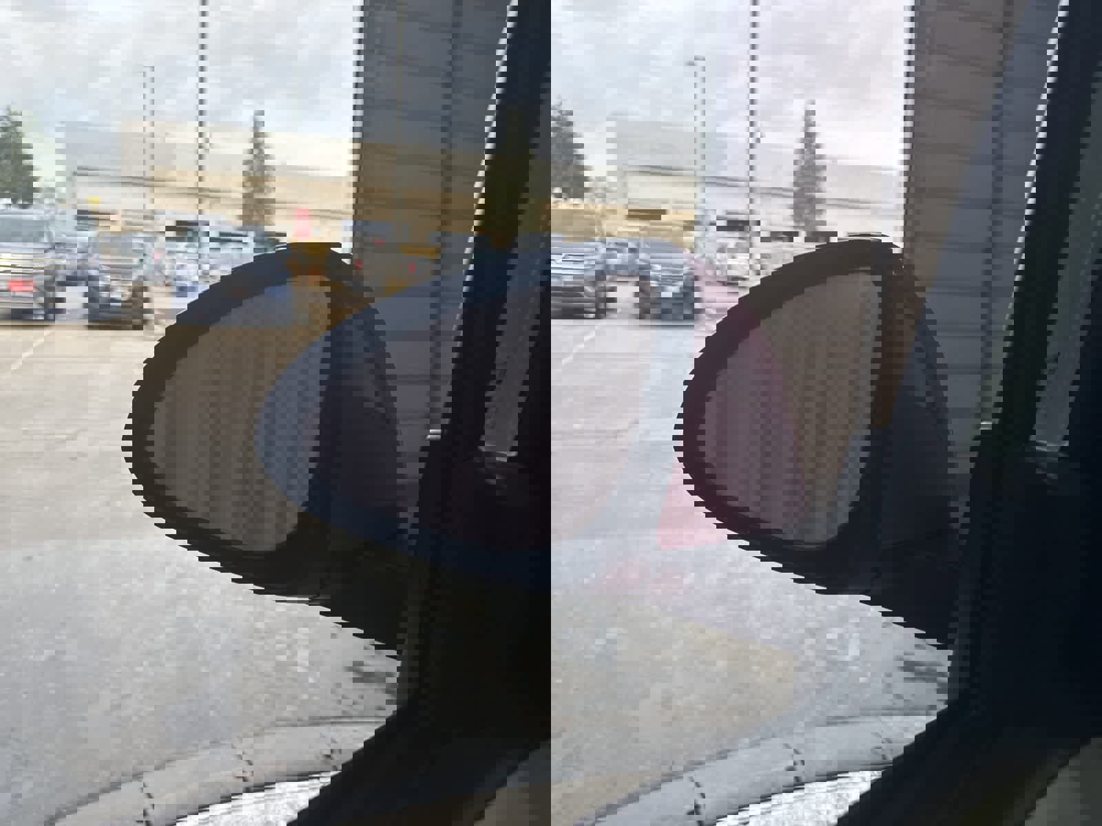 Used 2015 Chevrolet Spark LT image 27