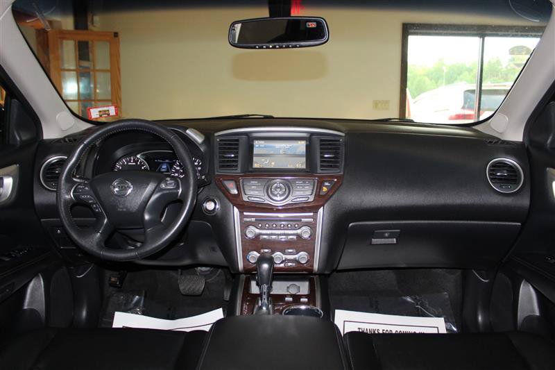 Used 2013 Nissan Pathfinder SL w/ SL Premium Pkg AWD/4WD image 14
