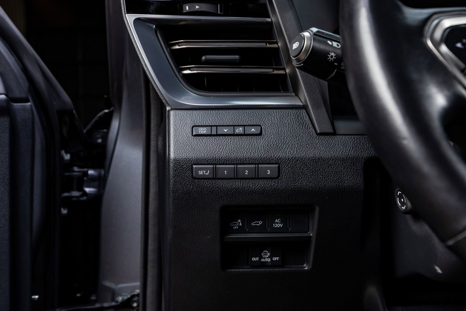 Used 2024 Lexus GX 550 550 Luxury+ w/ Accessory Package (Z1) image 22