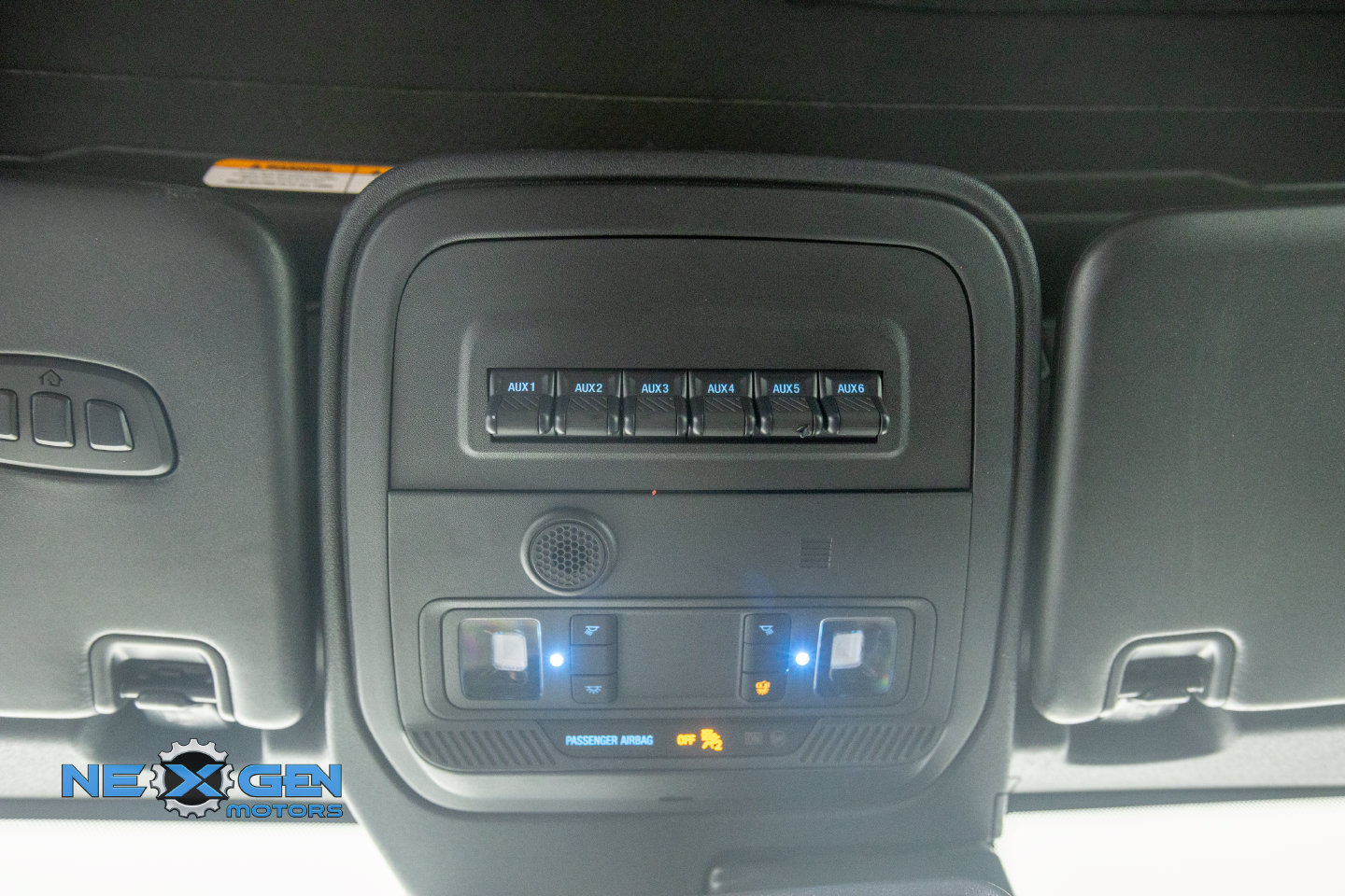 Used 2024 Ford Bronco Wildtrak AWD/4WD image 28