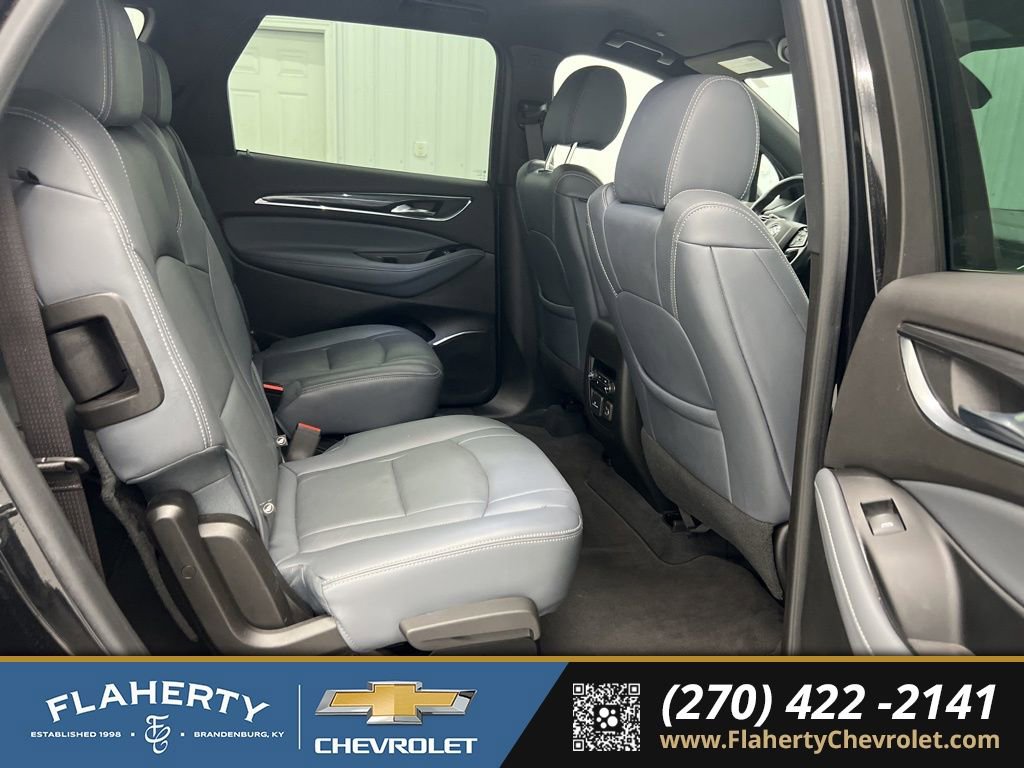 Used 2024 Buick Enclave Premium image 13