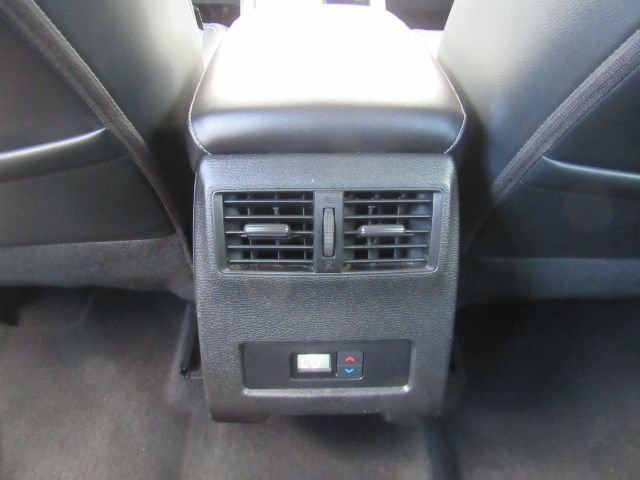 Used 2022 Mitsubishi Outlander SEL image 27