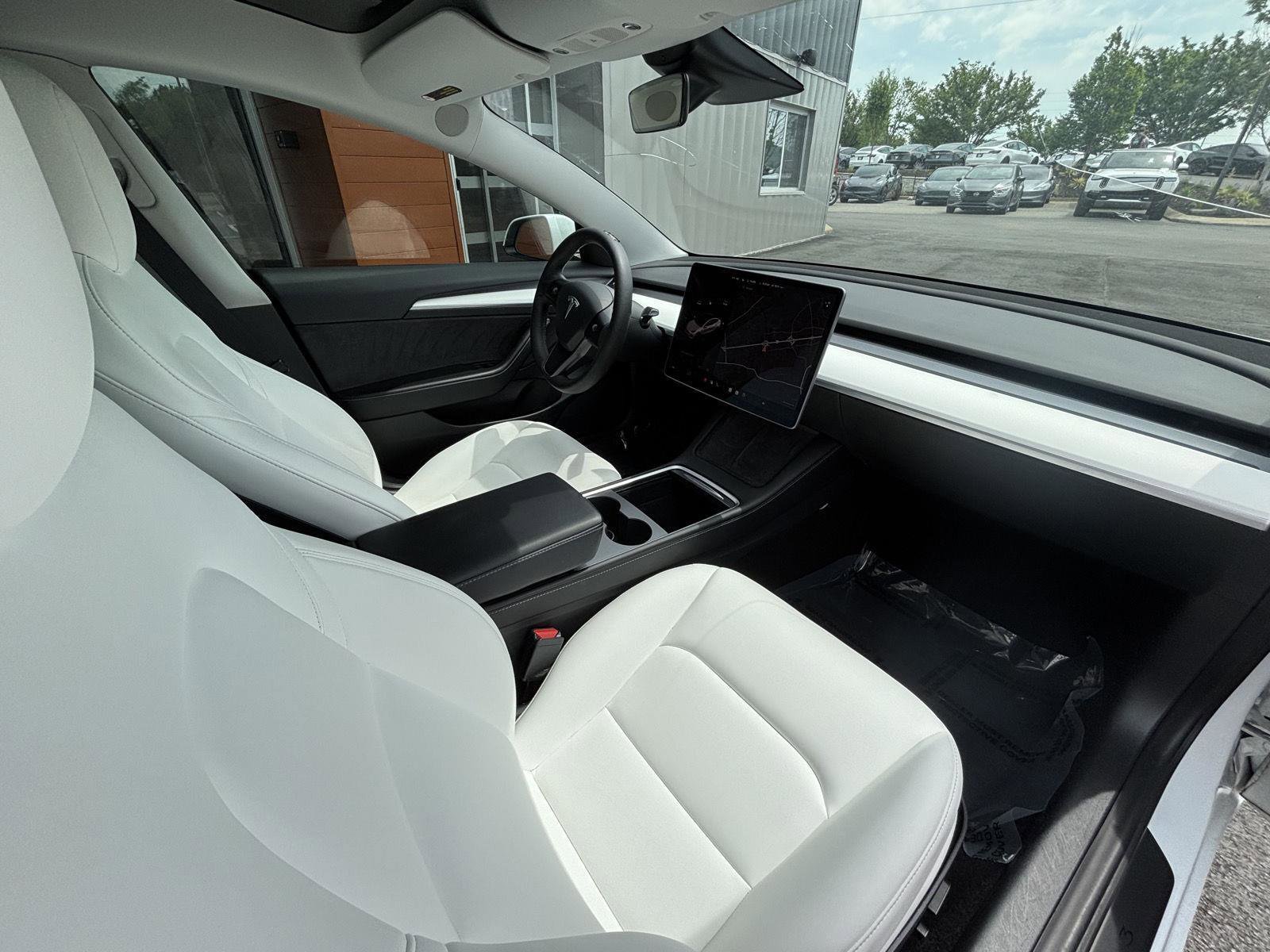 Used 2021 Tesla Model 3 Performance AWD/4WD image 12