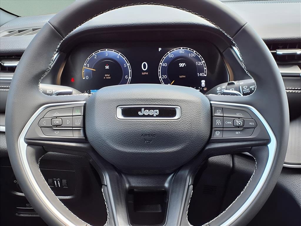 New 2025 Jeep Grand Cherokee L Laredo image 20