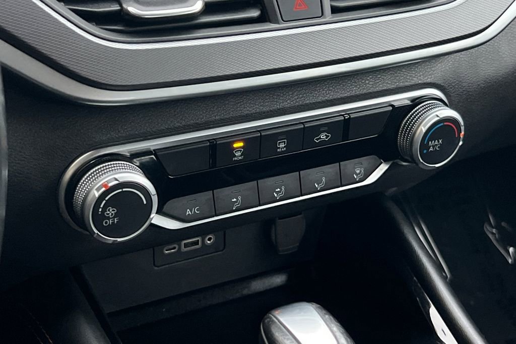 Used 2023 Nissan Altima 2.5 SR image 16