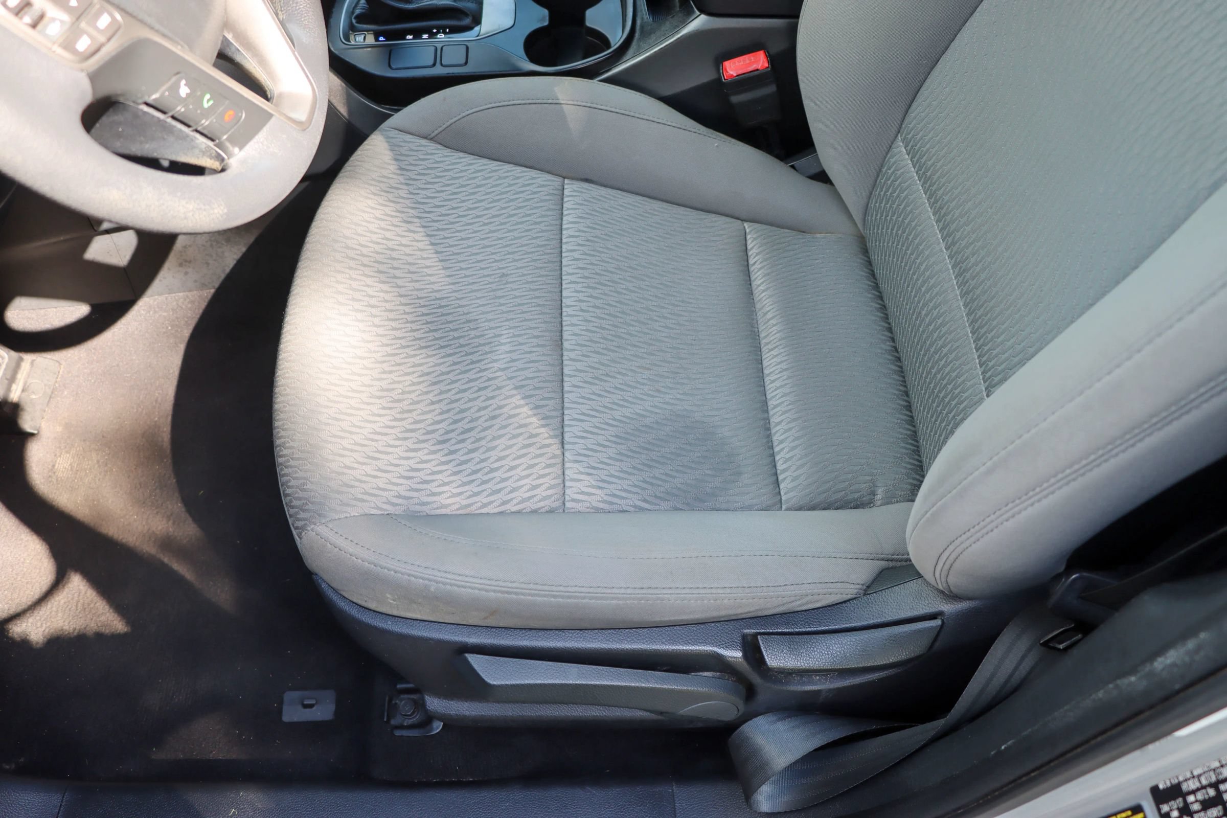 Used 2017 Hyundai Santa Fe Sport FWD image 15