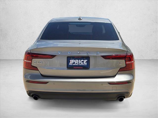 Used 2020 Volvo S60 T5 Momentum FWD image 7