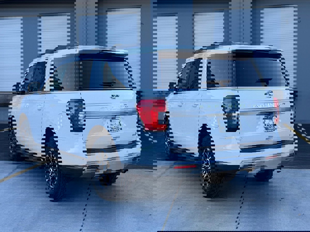 Used 2024 Ford Expedition Max XLT image 42