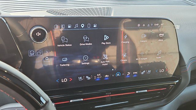 Used 2025 Chevrolet Silverado EV RST image 13