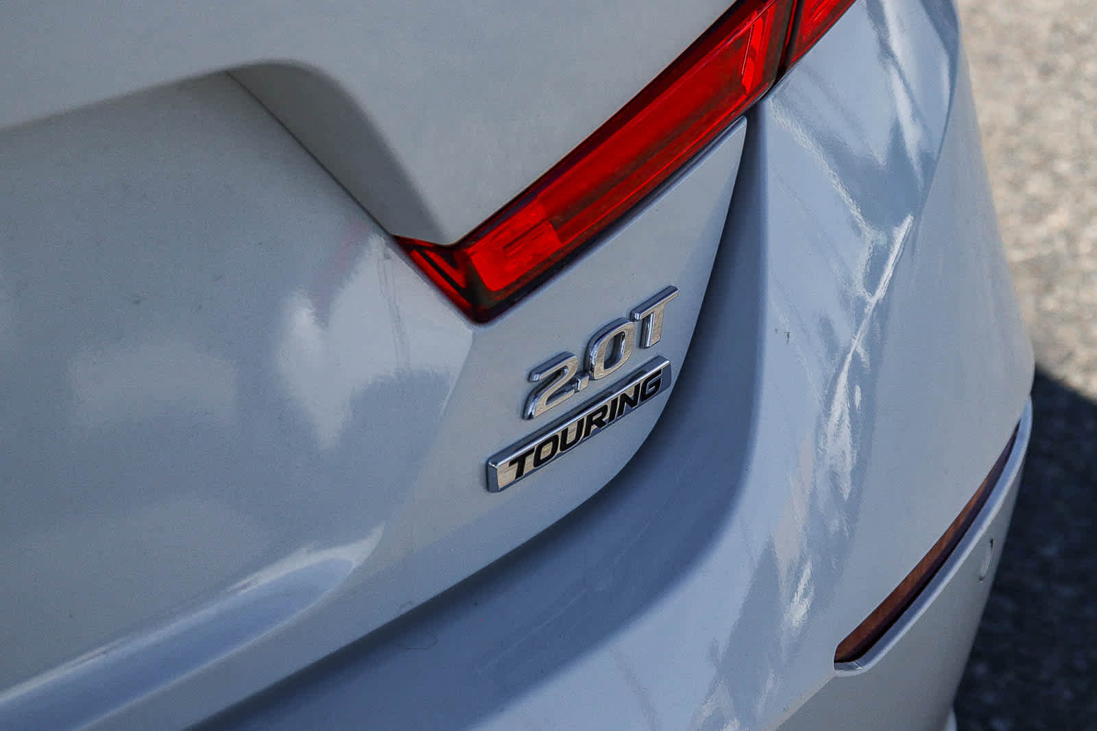 Used 2018 Honda Accord Touring image 11