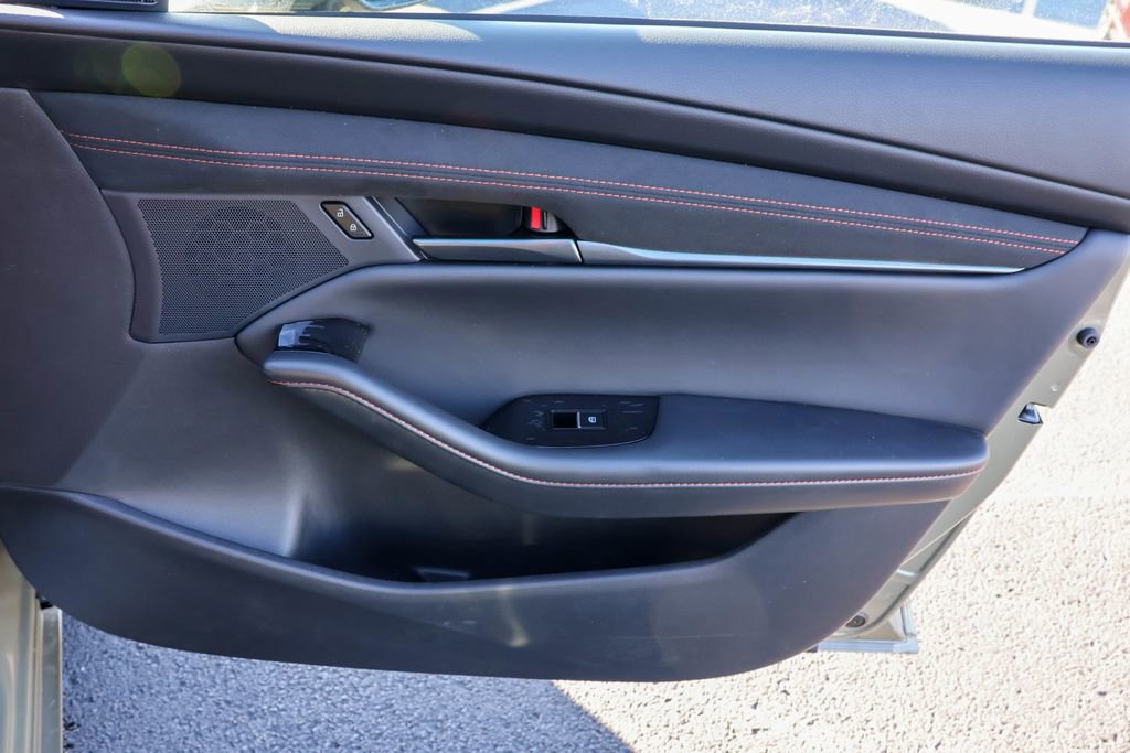 Used 2025 MAZDA MAZDA3 s image 40