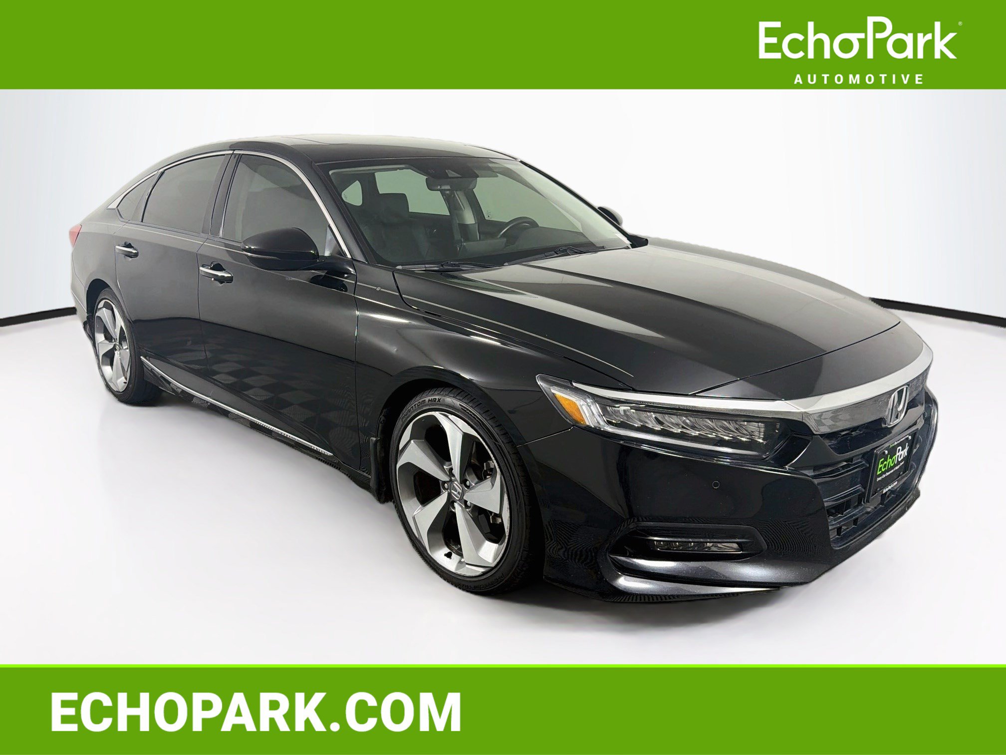 Used 2020 Honda Accord Touring image 1