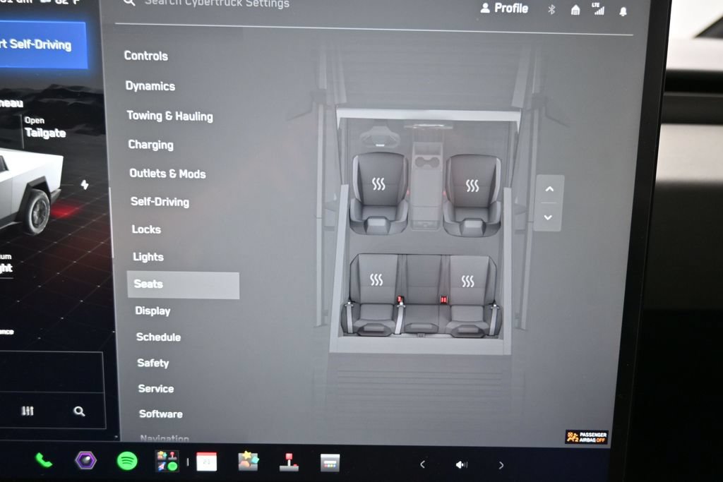 Used 2025 Tesla Cybertruck AWD Crew Cab image 25