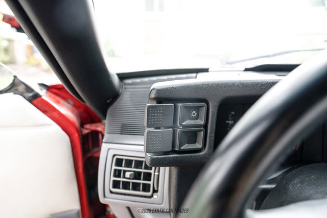 Used 1993 Ford Mustang LX RWD image 92