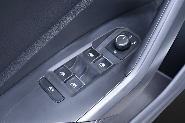 Certified 2024 Volkswagen Jetta S FWD image 14