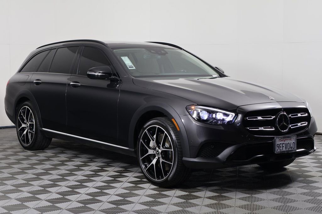 Used 2022 Mercedes-Benz E 450 4MATIC All-Terrain Wagon image 3
