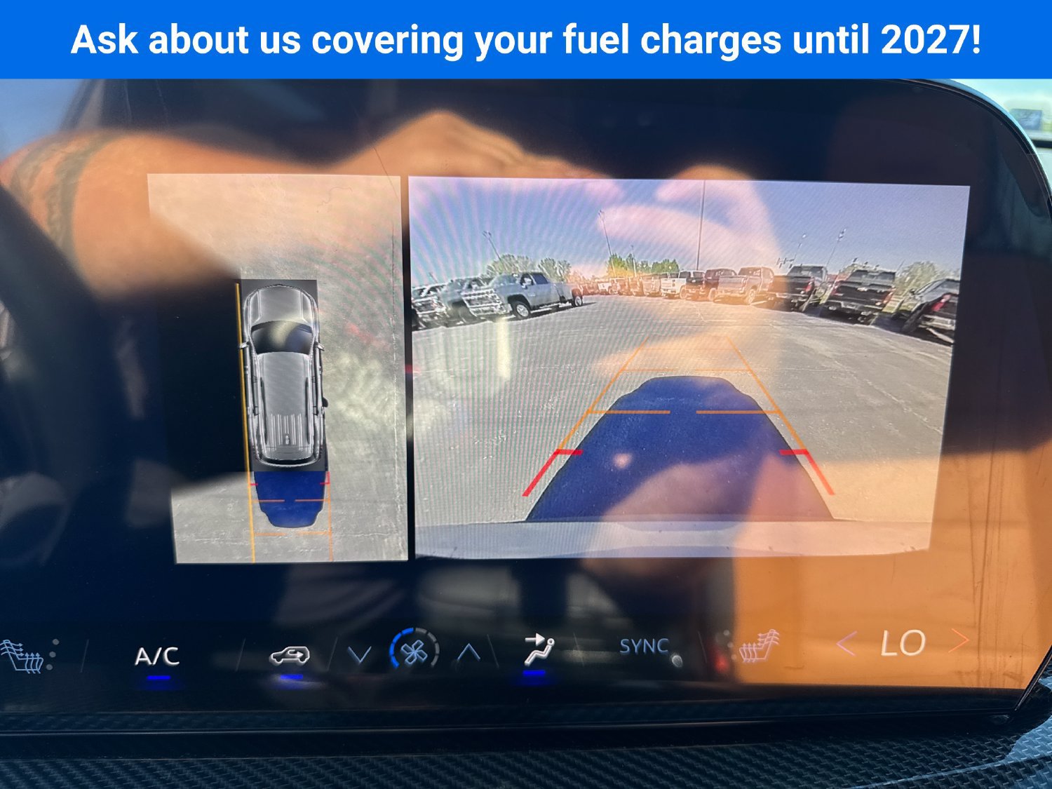 New 2027 Chevrolet Traverse Z71 w/ Driver Confidence Package AWD/4WD image 19