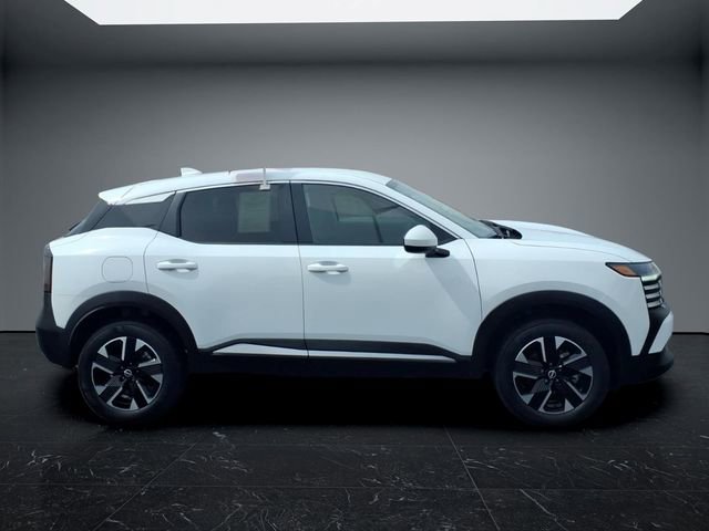 Certified 2025 Nissan Kicks SV AWD/4WD image 8