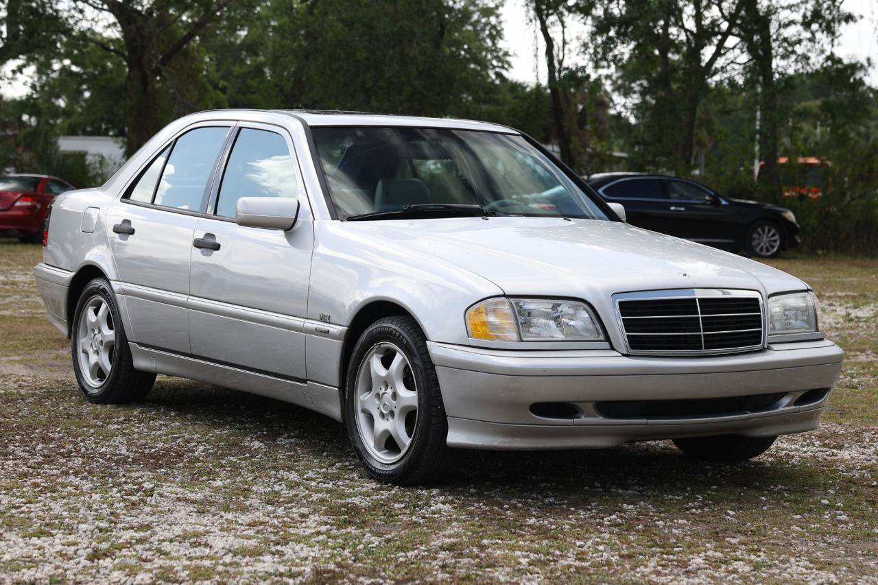 Used 2000 Mercedes-Benz C 280 Sedan image 15