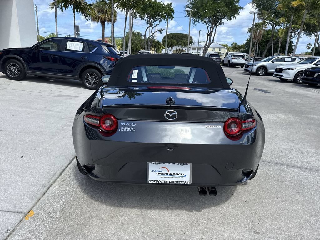 New 2026 MAZDA MX-5 Miata Grand Touring RWD image 2