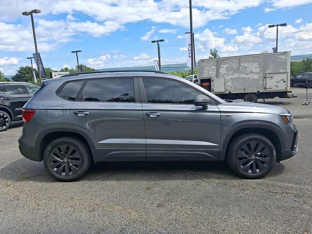 Used 2023 Volkswagen Taos S FWD image 6