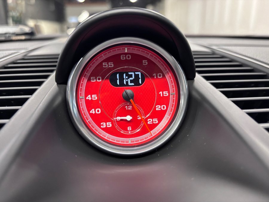 Used 2013 Porsche 911 Carrera 4S image 16